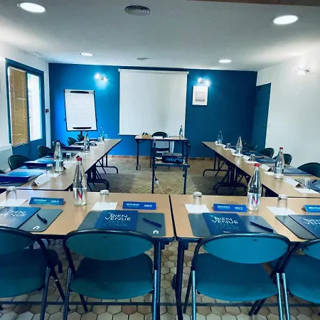 Campanile Clermont-ferrand ~