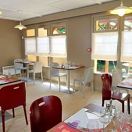 Campanile Clermont-ferrand ~ Hotel 2*