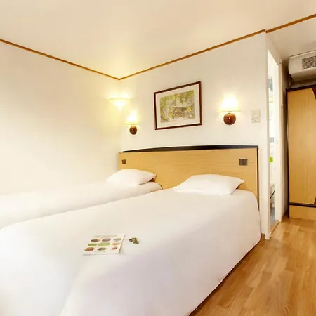 Campanile Clermont-ferrand ~ Hotel 2*