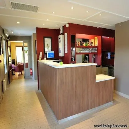 Campanile Clermont-ferrand ~ 2*