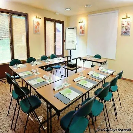 Hotel Campanile Clermont-ferrand ~ 2*