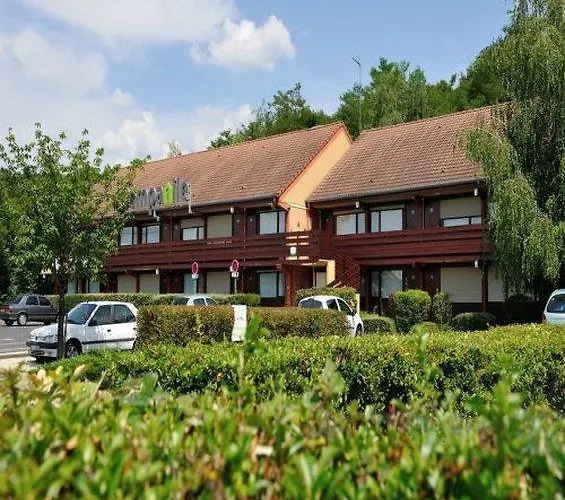 Campanile Clermont-ferrand ~ 2*