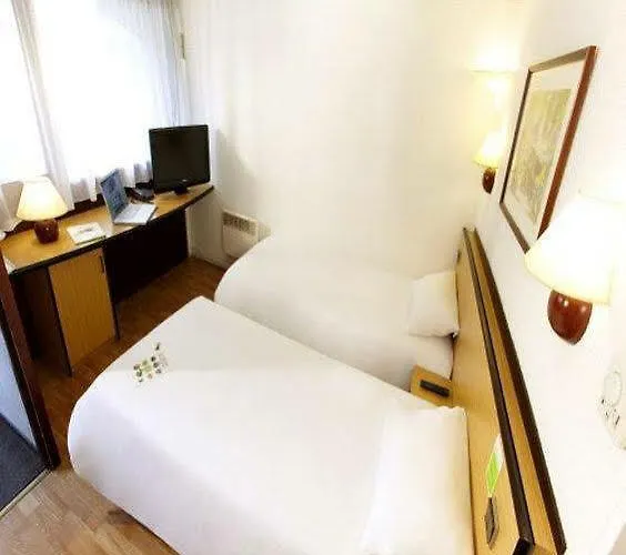 Campanile Clermont-ferrand ~